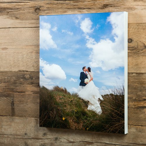 Khung ảnh canvas là gì? Tại sao ngày càng được ưa chuộng trong trang trí nội thất?